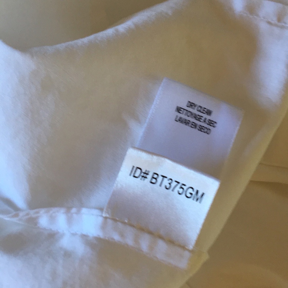 ⚜️BCBG Ruffled White Blouse 🤩 - Picture 6 of 7